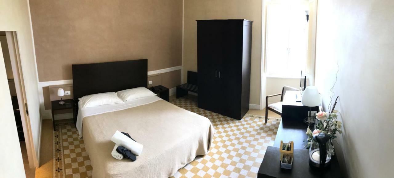 Staffolo 瑞莱博尔戈旅馆酒店 外观 照片