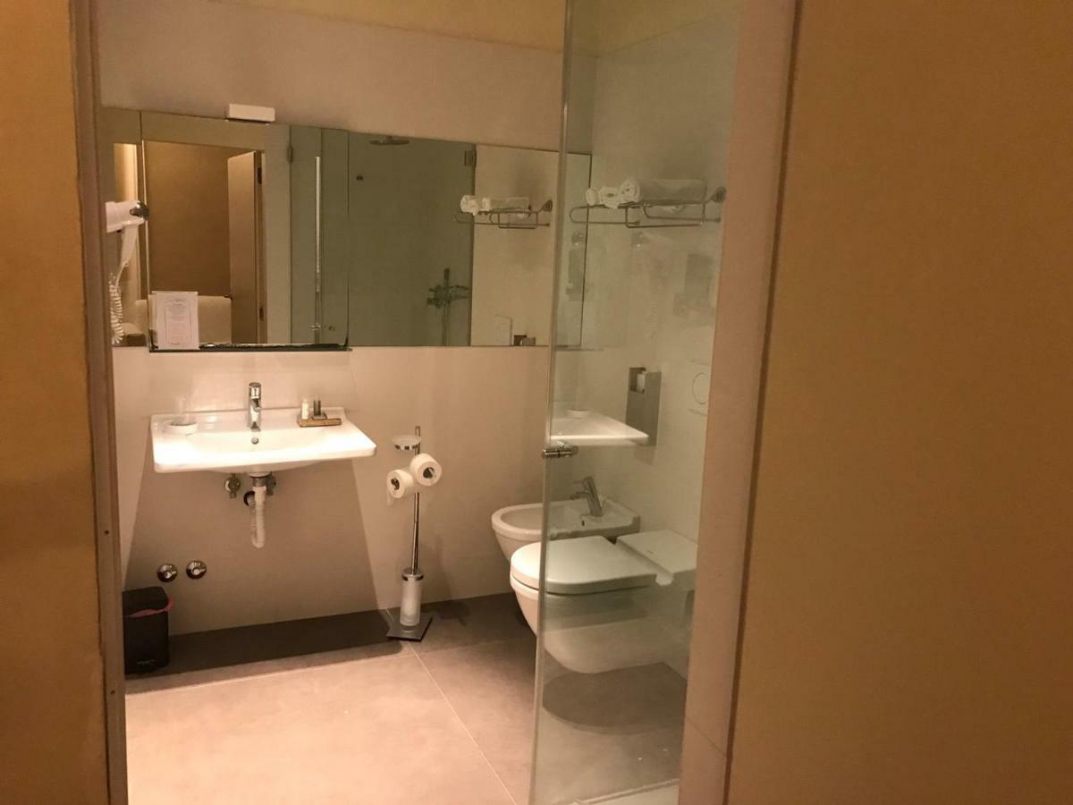 Staffolo 瑞莱博尔戈旅馆酒店 外观 照片
